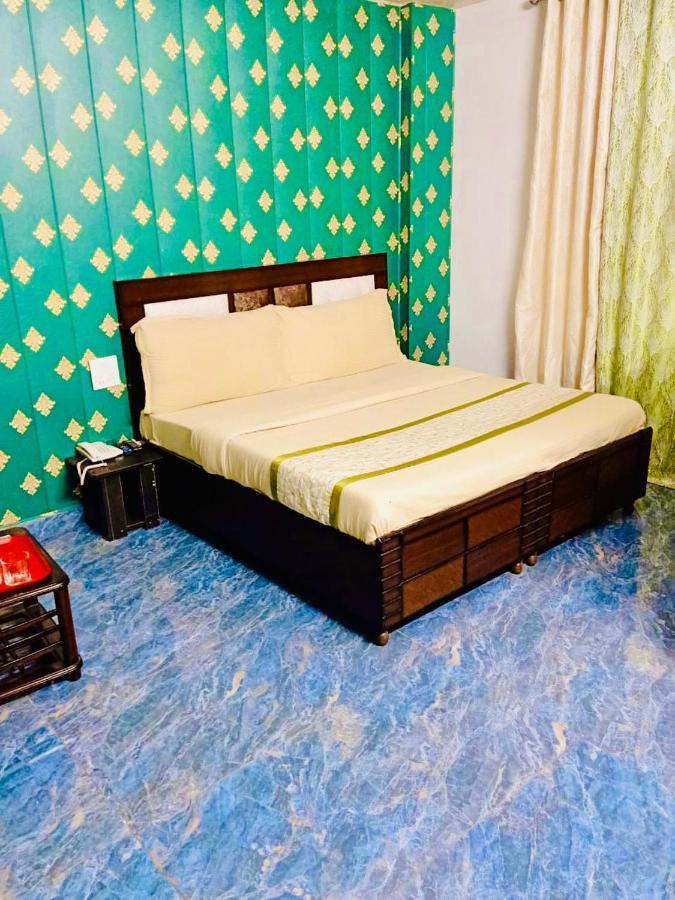 Shivjot Hotel Kharar ภายนอก รูปภาพ